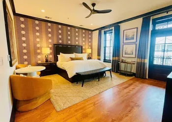 Emigrant Boutique Hotel hotel thumbnail 6