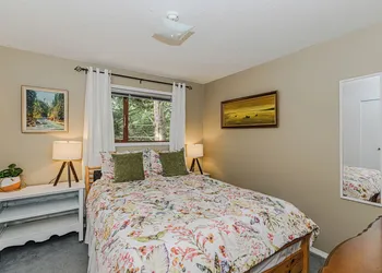 Bayview Bed and Breakfast hotel thumbnail 4