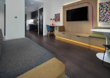 The Artful Way hotel thumbnail 7
