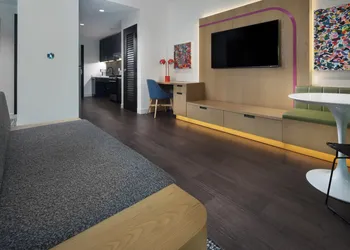 The Artful Way hotel thumbnail 7
