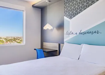 One Ciudad Juarez Alameda Iglesias hotel thumbnail 4