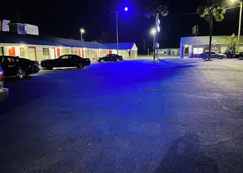 Regent Motel hotel thumbnail 6