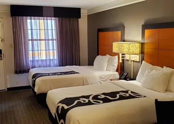 Days Inn by Wyndham Gainesville University I-75 hotel thumbnail 6