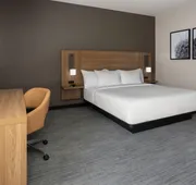 La Quinta Inn & Suites by Wyndham Phoenix West / Glendale hotel detail image 5