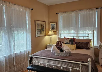 Maon House Bed and Breakfast hotel thumbnail 6