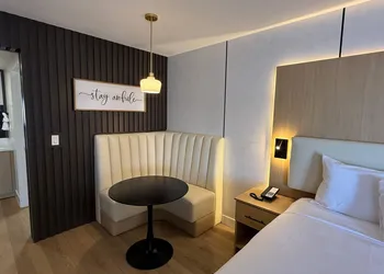 MainStay Suites Victorville - Hesperia hotel thumbnail 6