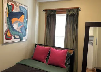 Dorothy's hotel thumbnail 2