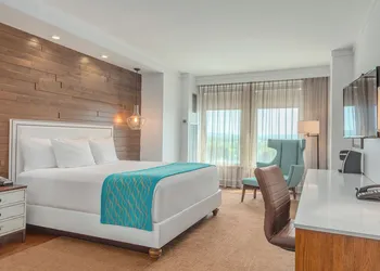 The Tower at Turning Stone Resort Casino hotel thumbnail 3