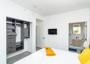 Metro Park Hotel hotel thumbnail 4