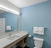 WoodSpring Suites Palm Springs – West Palm Beach hotel detail image 4