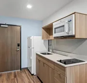 WoodSpring Suites Palm Springs – West Palm Beach hotel detail image 5