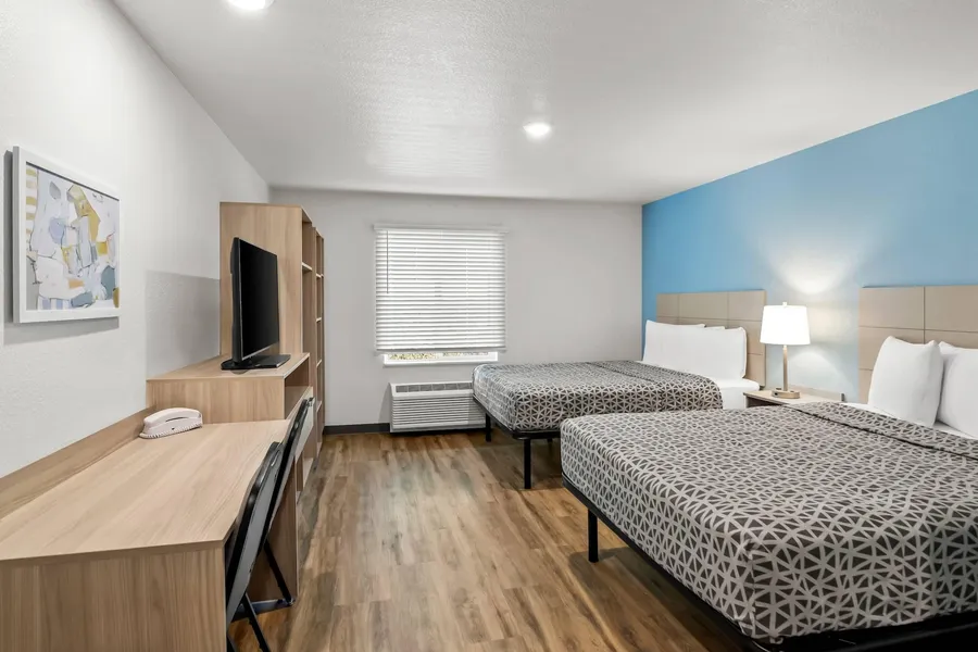 WoodSpring Suites Palm Springs – West Palm Beach hotel detail image 6