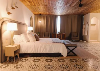 Casa Frida hotel thumbnail 8