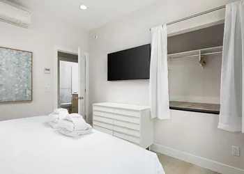 Hamilton Place hotel thumbnail 7