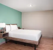 ECHO Suites Extended Stay by Wyndham Springfield Airport PLZ hotel detail image 7