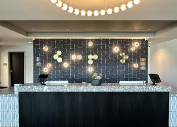Best Western Plus Rialto hotel thumbnail 2