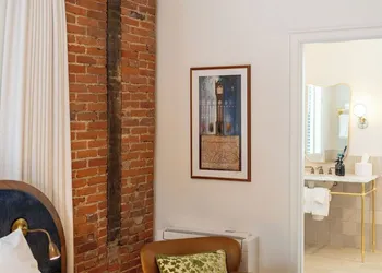 The Francis Hotel & Suites hotel thumbnail 8