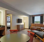 Great Wolf Lodge Mashantucket hotel detail image 7