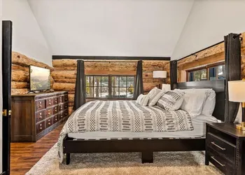 The Hideaway Big Bear hotel thumbnail 3
