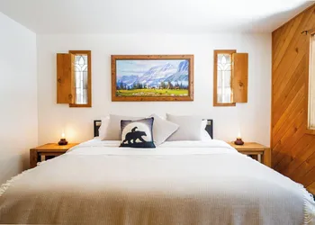 The Hideaway Big Bear hotel thumbnail 5