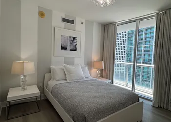 The Bay Suites - W Miami hotel thumbnail 5