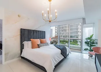 The Bay Suites - W Miami hotel thumbnail 8