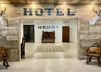 The Hotel Henry hotel thumbnail 6