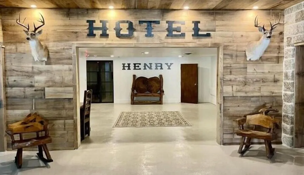 The Hotel Henry hotel detail image 6