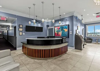 Bayview Inn hotel thumbnail 4