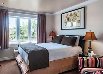 Bayview Inn hotel thumbnail 6