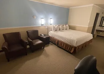 Rusina inn hotel thumbnail 4