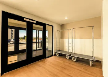LivAway Suites Orem-Vineyard hotel thumbnail 5