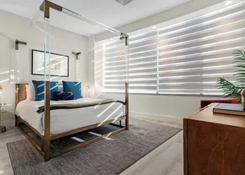 2-Story Brickell Penthouse Free Parking hotel thumbnail 2