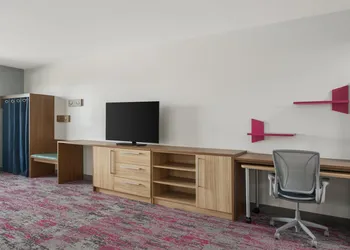 Home2 Suites by Hilton Richmond Chester hotel thumbnail 7