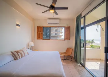 Pacífico Surf hotel thumbnail 8