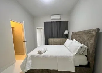 Stunning 3-Br Apt in Condado hotel thumbnail 2