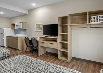 Woodspring Suites Petersburg Near Fort Lee hotel thumbnail 2