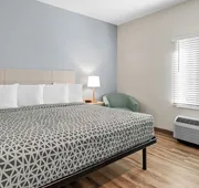 Woodspring Suites Petersburg Near Fort Lee hotel detail image 4