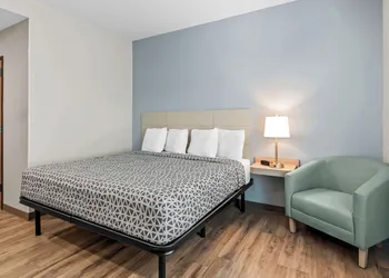Woodspring Suites Petersburg Near Fort Lee hotel thumbnail 5