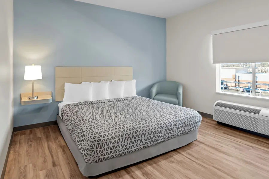 Woodspring Suites Petersburg Near Fort Lee hotel detail image 6