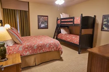 Hilton Grand Vacations Club Long Creek Ridgedale hotel thumbnail 8