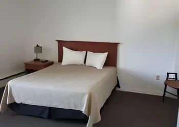 Wildwood Hotel hotel thumbnail 4