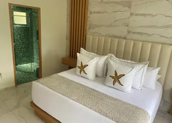 Xhiara Hotel hotel thumbnail 4