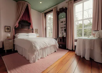 The Bookhouse Hotel at Faunbrook hotel thumbnail 7
