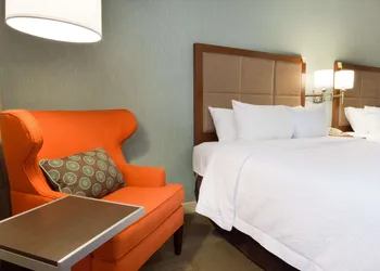 Spark by Hilton St. Louis Southwest hotel thumbnail 4