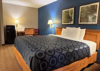 Garden inn and suites san antonio l 35 hotel thumbnail 2
