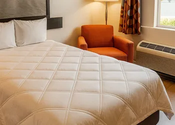 MHO Hotel Dover hotel thumbnail 2