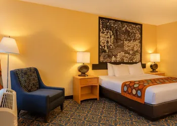 MHO Hotel Dover hotel thumbnail 5