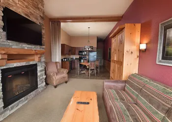 Wilderness at the Smokies – River Lodge Suites hotel thumbnail 7