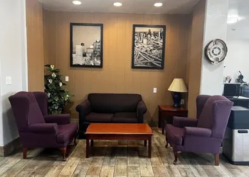 Hotel Piney Woods hotel thumbnail 2